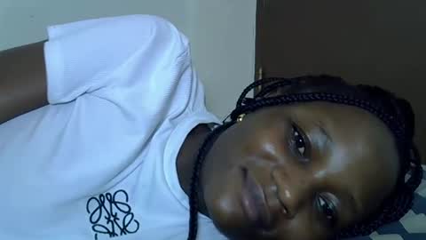 Snapshot of ebonycutegal4 chatting on 09-29-25, 08:57 MELLEN online show from 09-29-25, 08:57
