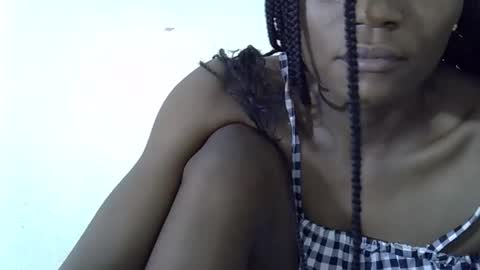 Snapshot of ebonycutegal4 chatting on 10-01-25, 12:27 MELLEN online show from 10-01-25, 12:27