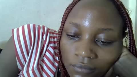 Snapshot of ebonycutegal4 chatting on 10-24-25, 08:44 MELLEN online show from 10-24-25, 08:44