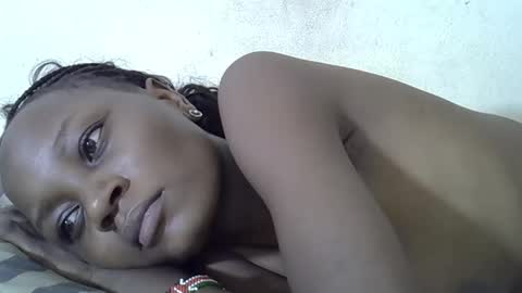 Snapshot of ebonycutegal4 chatting on 12-15-25, 09:57 MELLEN online show from 12-15-25, 09:57