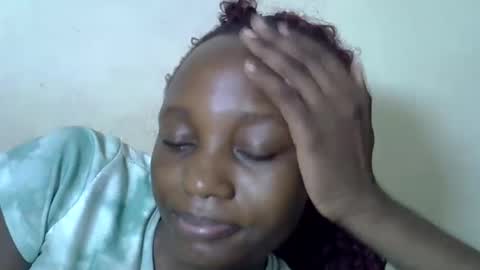 Snapshot of ebonycutegal4 chatting on 02-02-26, 09:35 MELLEN online show from 02-02-26, 09:35