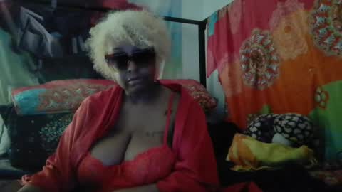 ebonydezire00 online show from 08-04-26, 04:42