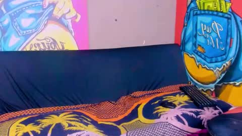 Snapshot of ebonydollx69 chatting on 01-22-25, 09:02 Pearl online show from 01-22-25, 09:02