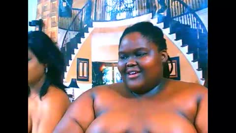 ebonyhotbuns4u2luv online show from 01-11-26, 10:31