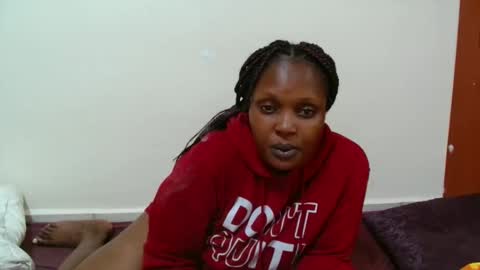 Snapshot of ebonykiran chatting on 11-12-25, 07:57 ebonykiran online show from 11-12-25, 07:57