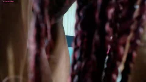 Snapshot of ebonymilk_ chatting on 03-19-26, 05:55 ebonymilk_ online show from 03-19-26, 05:55