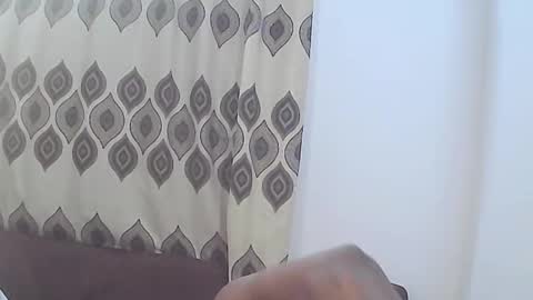 queen online show from 10-08-25, 08:17