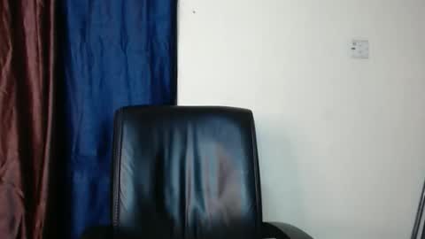 Snapshot of ebonypussy_xx chatting on 10-01-25, 12:49 ebonypussy_xx online show from 10-01-25, 12:49