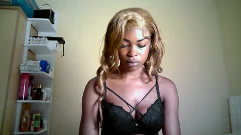 ebonytanqueen online show from 04-20-26, 02:47