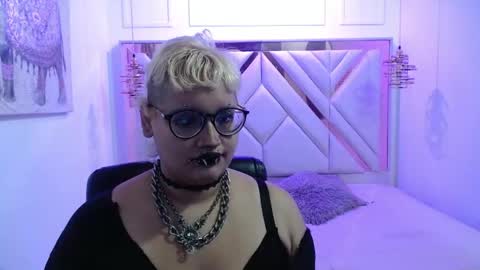 Echypyon tk online show from 05-21-26, 03:02