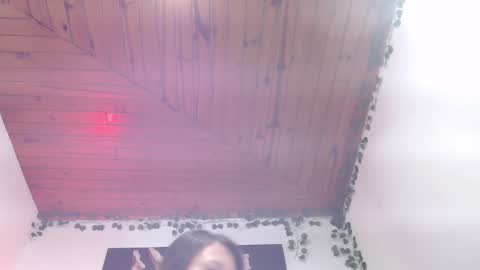 Snapshot of eda_bonne chatting on 02-05-25, 06:37 Edda online show from 02-05-25, 06:37