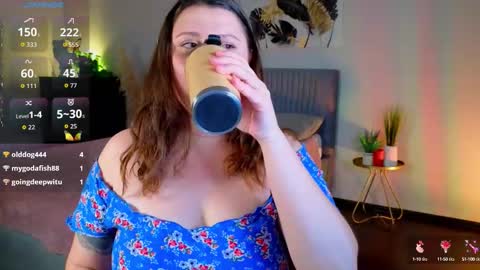 Snapshot of edalyn_af chatting on 10-08-25, 07:11      online show from 10-08-25, 07:11