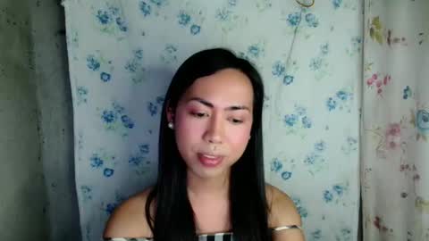 eddfox001 online show from 04-22-26, 02:29