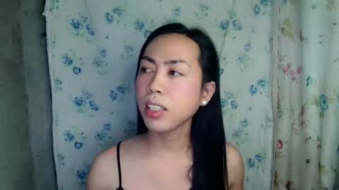eddfox001 online show from 06-05-26, 05:36