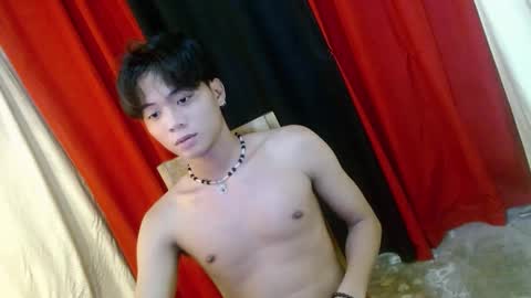 edelcum_xx online show from 02-12-25, 07:24