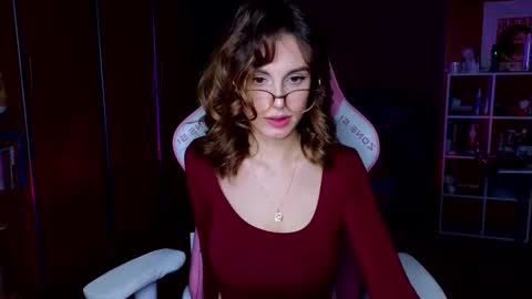 Snapshot of edelinemaher chatting on 03-06-25, 02:08 Edeline online show from 03-06-25, 02:08