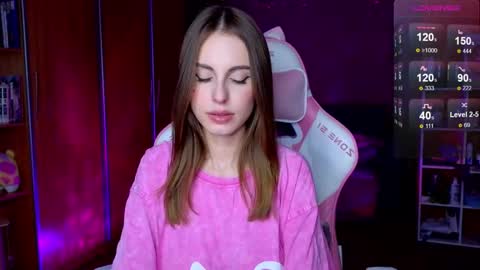 Snapshot of edelinemaher chatting on 11-09-25, 01:53 Edeline online show from 11-09-25, 01:53