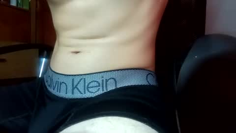 Snapshot of eden_glock chatting on 01-03-25, 11:44 Hey my name is Eden     follow me IG ede glock online show from 01-03-25, 11:44