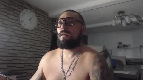 edgarram83 online show from 09-11-25, 01:49