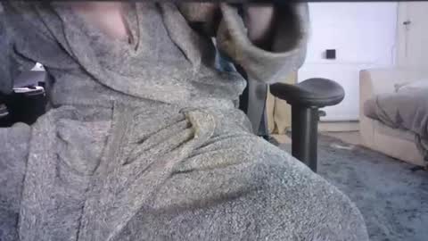 edged biker online show from 12-08-24, 07:32