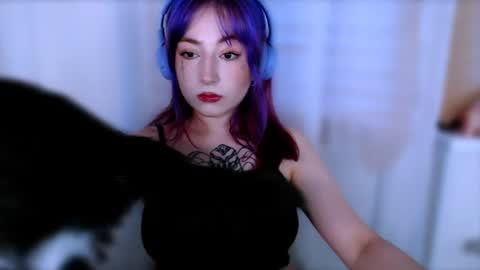 Snapshot of ediefris chatting on 07-12-26, 11:29 fickle demon made of clumps of matter online show from 07-12-26, 11:29
