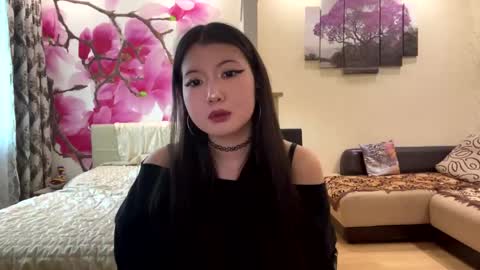 Eri online show from 06-03-26, 05:18