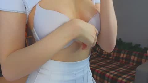 Snapshot of edithbrucker chatting on 01-16-25, 06:25 Im Sally  Im new here   lets meet online show from 01-16-25, 06:25