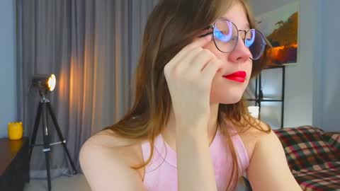 Snapshot of edithbrucker chatting on 02-02-25, 03:10 Im Sally  Im new here   lets meet online show from 02-02-25, 03:10