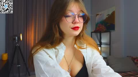 Snapshot of edithbrucker chatting on 02-09-25, 03:00 Im Sally  Im new here   lets meet online show from 02-09-25, 03:00