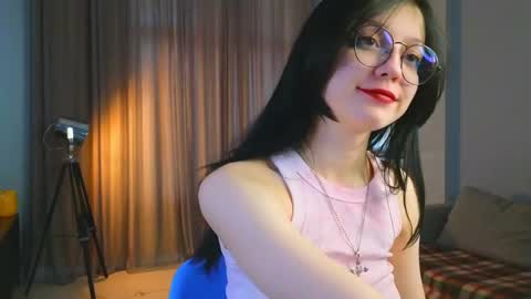 Snapshot of edithbrucker chatting on 02-26-25, 11:30 Im Sally  Im new here   lets meet online show from 02-26-25, 11:30