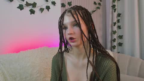 Lisa  online show from 01-24-25, 11:12