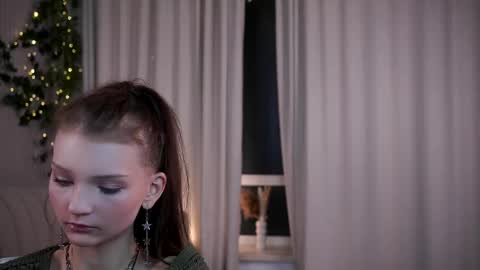 Lisa  online show from 03-14-26, 12:17