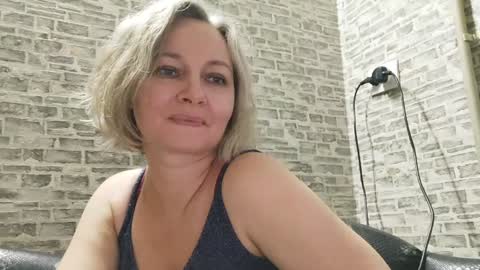 edithmanning online show from 01-02-25, 01:51