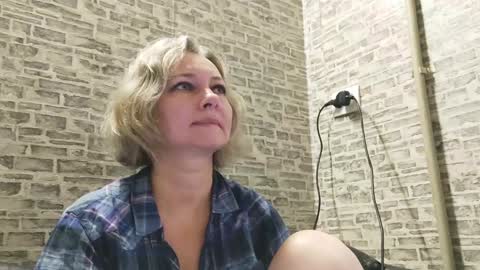 edithmanning online show from 01-14-25, 06:02