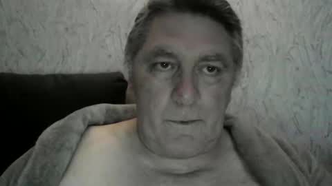 Snapshot of edje59a chatting on 02-24-26, 01:47 Eddy online show from 02-24-26, 01:47