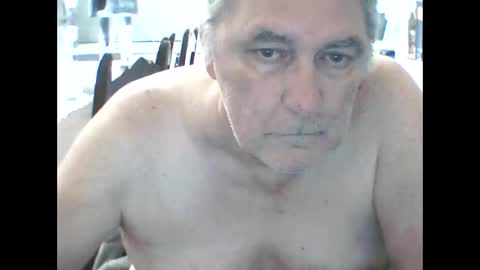 Snapshot of edje59a chatting on 02-26-26, 08:02 Eddy online show from 02-26-26, 08:02