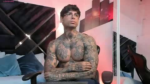 Snapshot of edoardojs chatting on 05-11-26, 11:46 EdoardoJS online show from 05-11-26, 11:46
