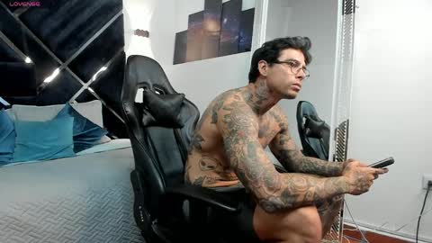 Snapshot of edoardojs chatting on 05-15-26, 11:56 EdoardoJS online show from 05-15-26, 11:56