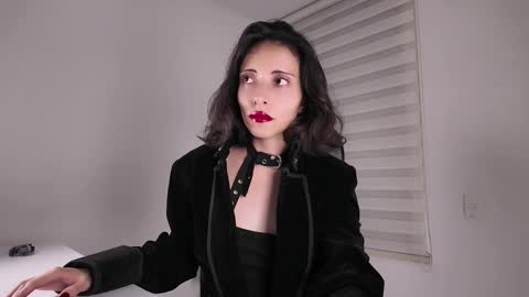 Edranah online show from 10-30-25, 10:32