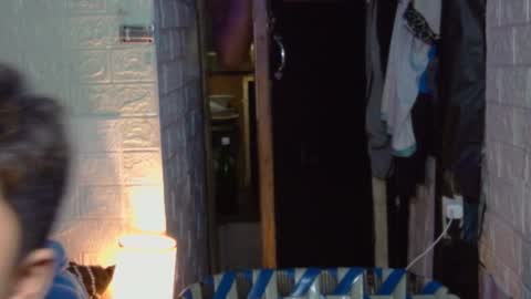 Snapshot of edrianburca052 chatting on 10-21-25, 05:24 urasian chub online show from 10-21-25, 05:24