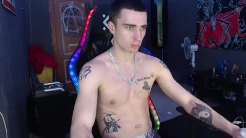 Snapshot of eduard_loveee chatting on 12-23-24, 02:07 Eduar online show from 12-23-24, 02:07