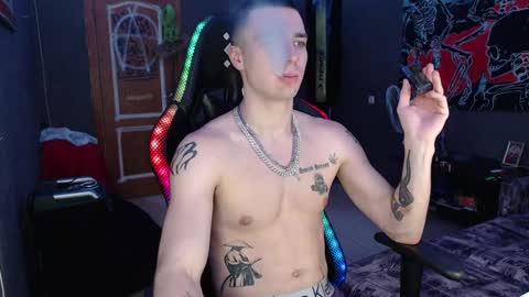 Snapshot of eduard_loveee chatting on 01-13-25, 03:36 Eduar online show from 01-13-25, 03:36