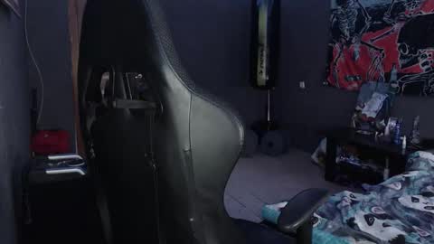 Snapshot of eduard_loveee chatting on 11-24-25, 08:25 Eduar online show from 11-24-25, 08:25