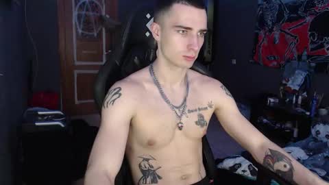 Snapshot of eduard_loveee chatting on 12-04-25, 11:08 Eduar online show from 12-04-25, 11:08