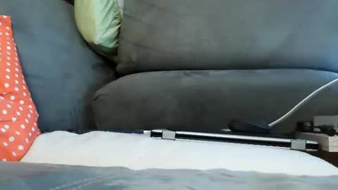 Snapshot of eduardo8inch chatting on 10-17-25, 10:23 eduardo8inch online show from 10-17-25, 10:23