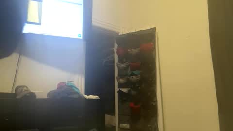 Snapshot of edvmendez1766 chatting on 11-17-25, 03:18 edvmendez1766 online show from 11-17-25, 03:18