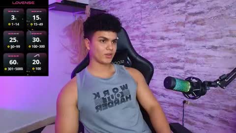 Snapshot of edward__clarck chatting on 09-30-25, 11:43 EDWARD CLARCK online show from 09-30-25, 11:43