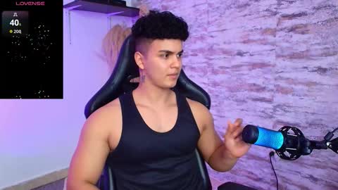 Snapshot of edward__clarck chatting on 11-06-25, 07:09 EDWARD CLARCK online show from 11-06-25, 07:09