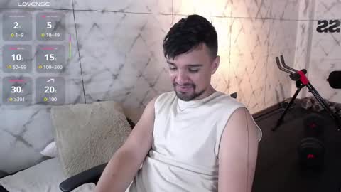 Eduardo online show from 12-17-25, 03:45