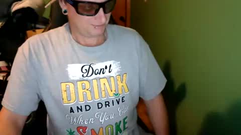 edwardaims_2please online show from 06-22-26, 02:57